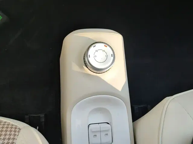 Wuling Hongguang Mini EV — Фото автомобиля 13