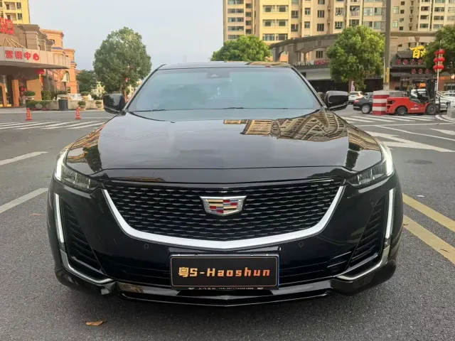 Cadillac CT5 — Фото автомобиля 2
