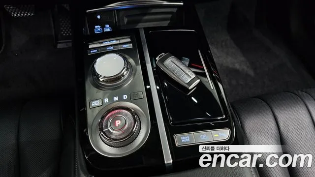 Genesis G80 RG3 — Фото автомобиля 9