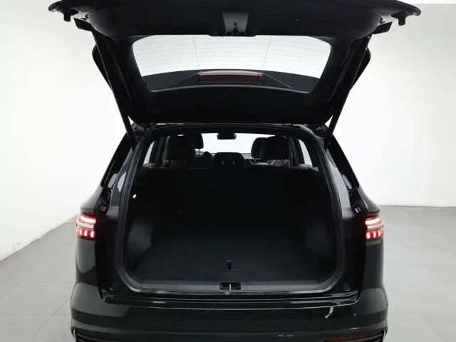 Geely Xingyue L — Фото автомобиля 16