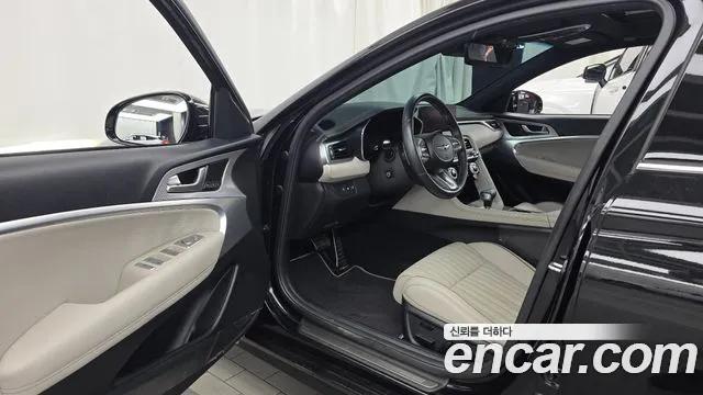 Genesis G70 Новый G70 Бензин 3.3T 2WD — Фото автомобиля 10