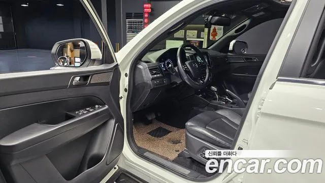 KG_Mobility_Ssangyong Rexton Новый Rexton Sport Дизель 2.2 2WD — Фото автомобиля 10
