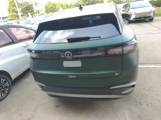 Volkswagen ID.4 X — Фото автомобиля 5