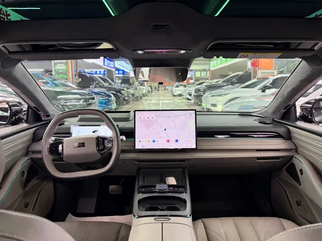 Geely Galaxy Xingyao 8 — Фото автомобиля 9