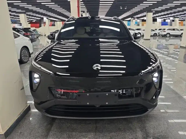 Nio ES6 — Фото автомобиля 2