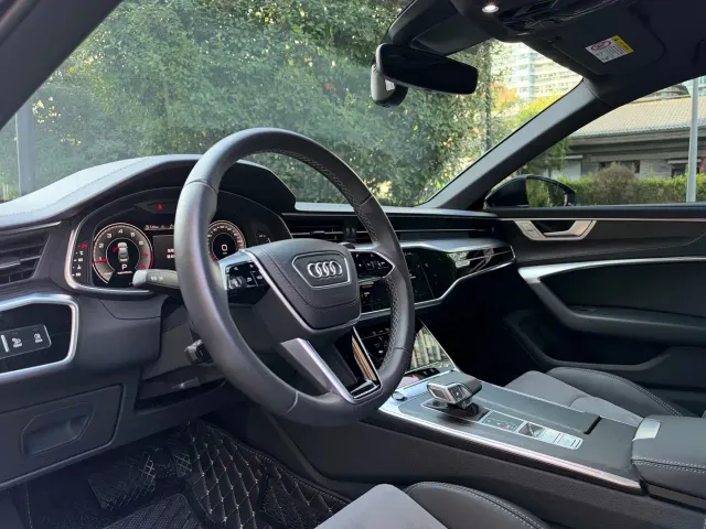 Audi A6L — Фото автомобиля 7