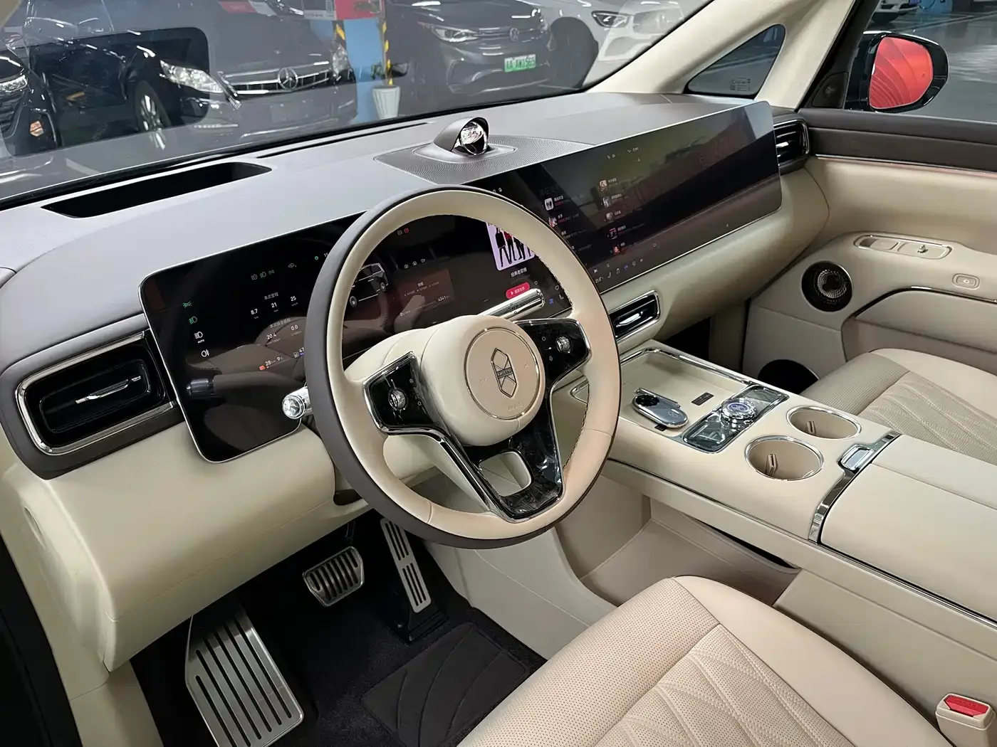 Zhijie Zunjie MPV 2026 Model High-End Edition — Фото автомобиля 10