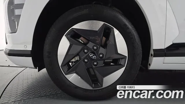 Hyundai Kona SX2 — Фото автомобиля 5
