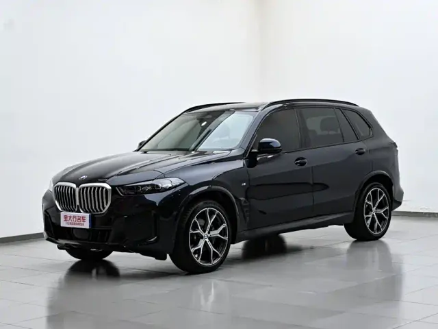BMW X5 — Фото автомобиля 2