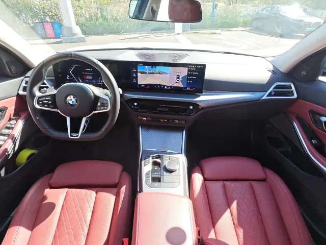 BMW 3 Series — Фото автомобиля 13