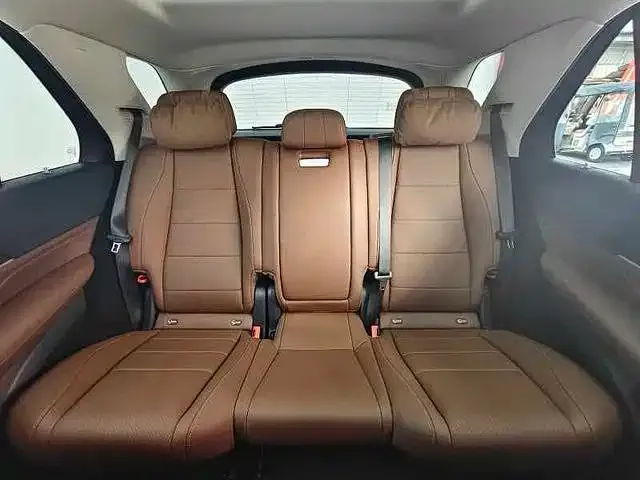 Mercedes-Benz GLE-Class — Фото автомобиля 18