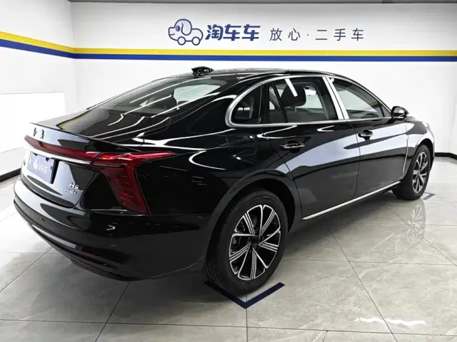 Hongqi H5 PHEV — Фото автомобиля 3