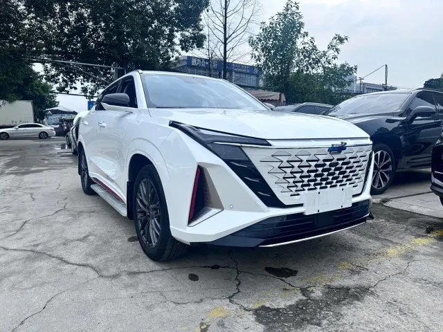 Changan Z6 — Фото автомобиля 3