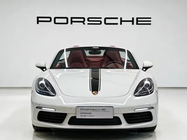 Porsche 718 — Фото автомобиля 2