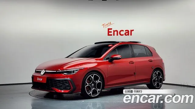 Фотография автомобиля — Volkswagen Golf Generation 8