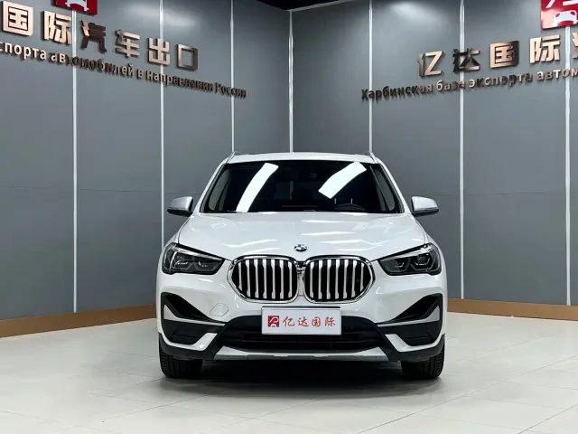 BMW X1 — Фото автомобиля 2