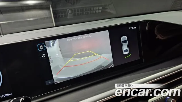 Hyundai Grandeur Grandeur (GN7) 2.5 Бензин 2WD — Фото автомобиля 13