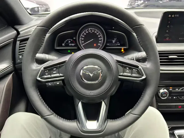Mazda CX-4 — Фото автомобиля 13