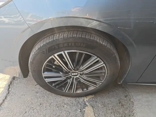 Geely Galaxy Stellar 6 — Фото автомобиля 22