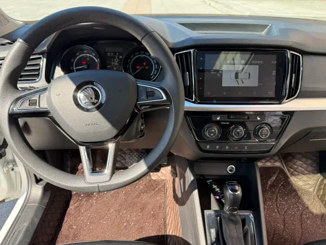 Skoda Kamiq — Фото автомобиля 8