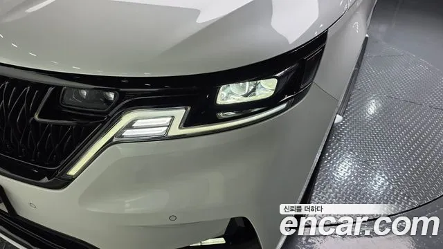 Kia Canival Carnival 4 поколение Бензин 9 мест Prestige — Фото автомобиля 20