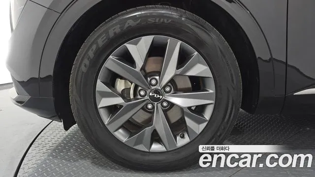 Kia Sportage Sportage 5-е поколение Дизель 2.0 2WD — Фото автомобиля 2