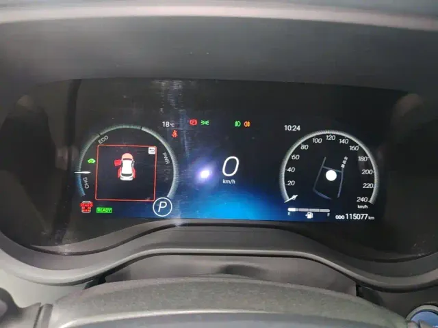Toyota Sienna — Фото автомобиля 11