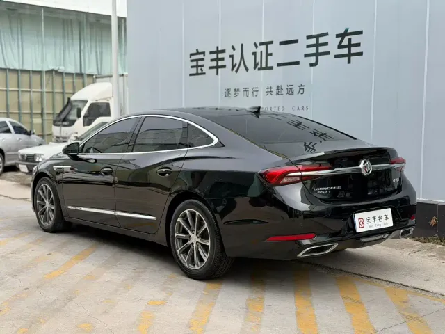 Buick LaCrosse — Фото автомобиля 8