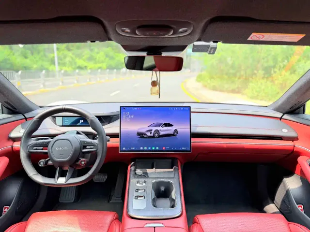 Xiaomi SU7 — Фото автомобиля 7