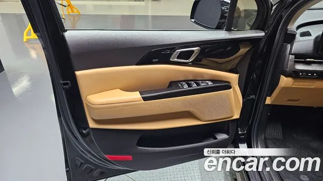 Kia Canival Carnival 4 поколение 9 мест Prestige — Фото автомобиля 23
