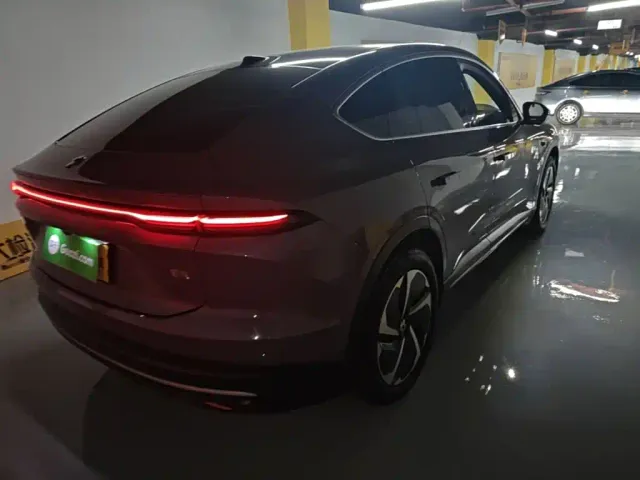 Nio EC6 — Фото автомобиля 4