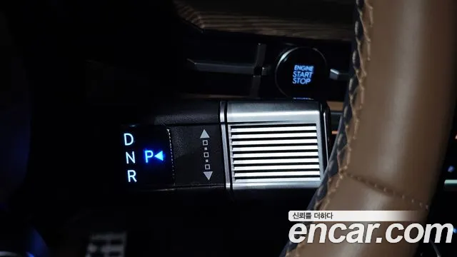 Hyundai Santa Fe MX5 — Фото автомобиля 9
