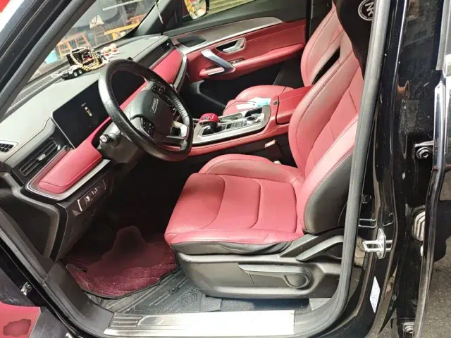 Jetour X70 Plus — Фото автомобиля 11