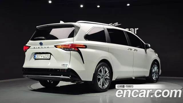 Toyota Sienna 4th Gen — Фото автомобиля 2