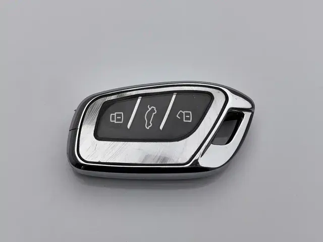 Roewe Clever — Фото автомобиля 19