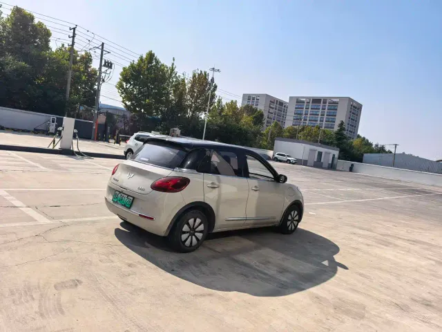 Wuling Bingo — Фото автомобиля 8