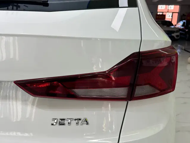 Jetta VS5 — Фото автомобиля 8