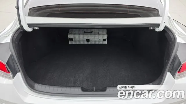 Hyundai Avante CN7 — Фото автомобиля 20