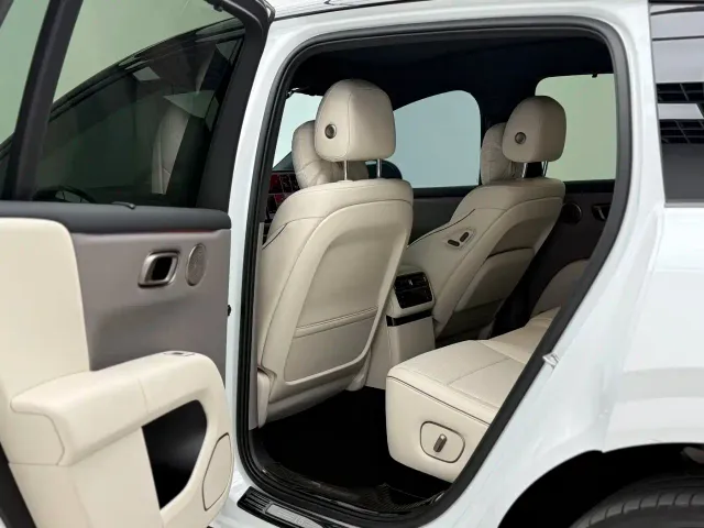 Li Auto i6 — Фото автомобиля 6