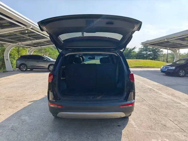 Hyundai Custo — Фото автомобиля 24