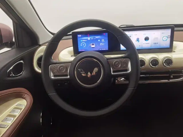 Wuling Bingo — Фото автомобиля 11