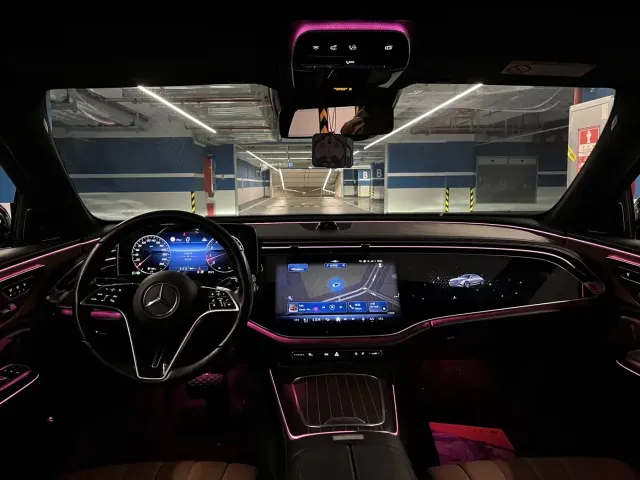 Mercedes-Benz Mercedes-Benz E-Class 2024 Model E 300 L Luxury — Фото автомобиля 24