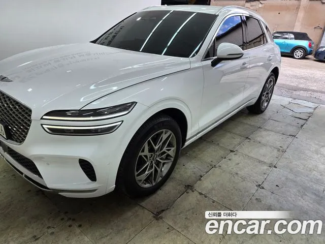 Genesis GV70 — Фото автомобиля 3