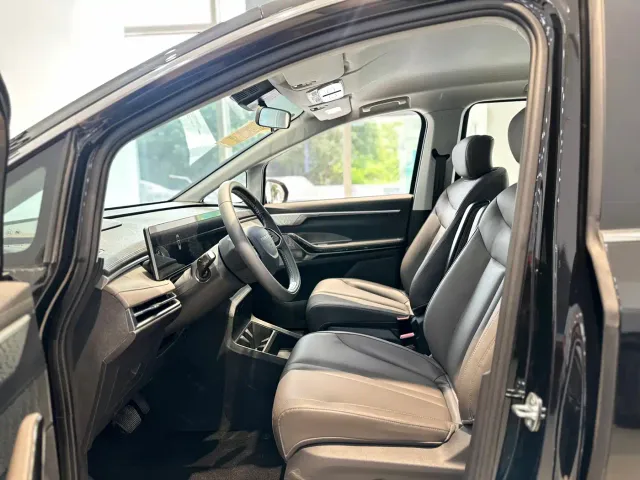 Maxus Dajia 7 — Фото автомобиля 7