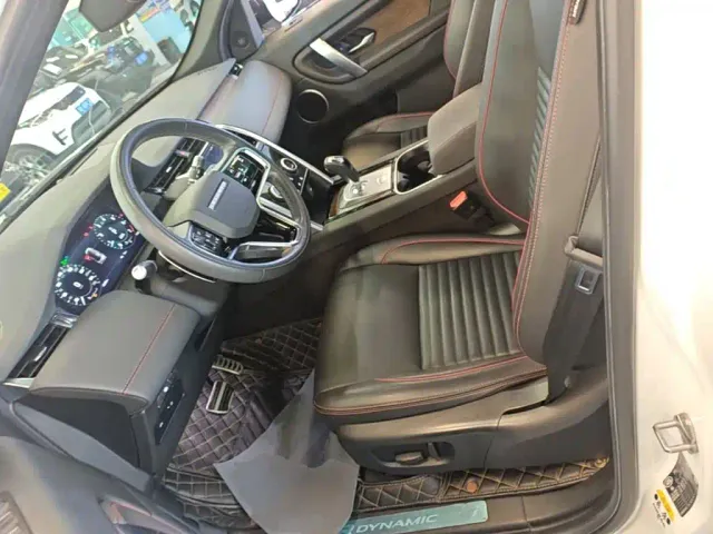 Land Rover Discovery Sport — Фото автомобиля 14