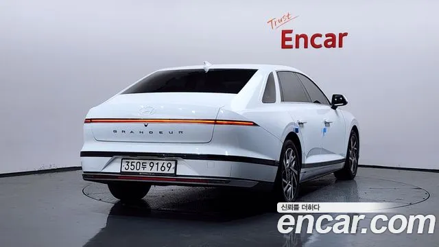 Hyundai Grandeur Grandeur (GN7) — Фото автомобиля 2