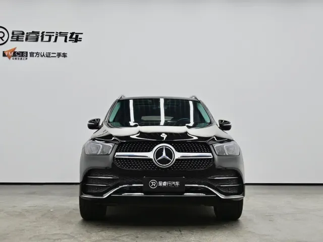 Mercedes-Benz GLE-Class — Фото автомобиля 2