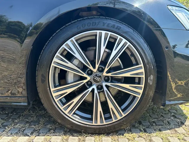 Audi A6L — Фото автомобиля 21