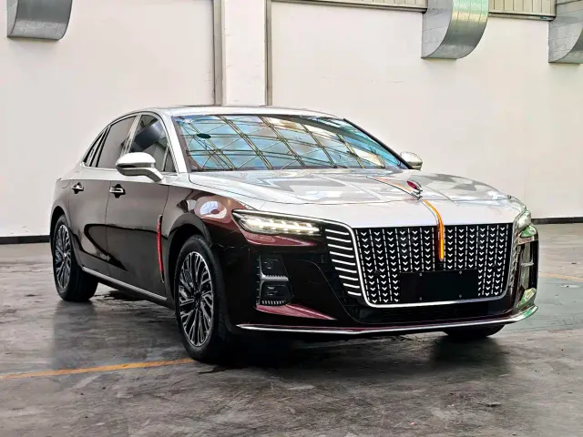 Hongqi H5 — Фото автомобиля 4