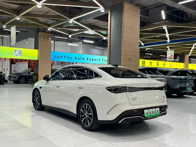BYD Seal 06 New Energy 2025 DM-i Smart Drive Edition 120KM Luxury — Фото автомобиля 4